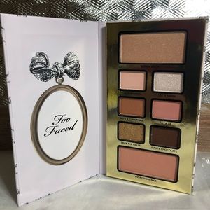 🆕 Too Face Enchanted Wonderland Palette, Raccoon